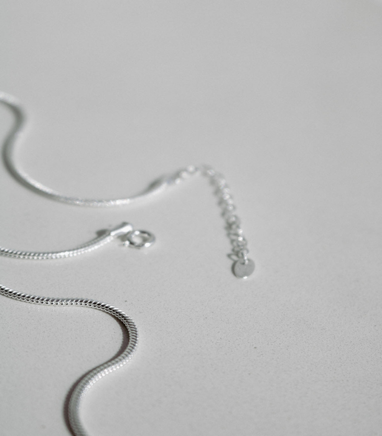 Line | Silver Chain