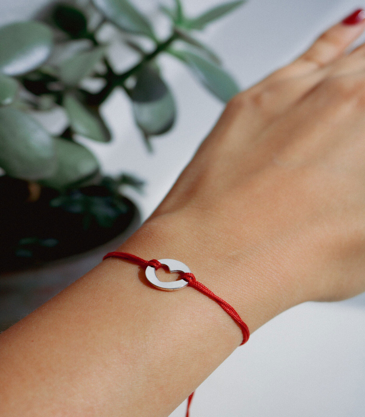 Heart | Thread Bracelet