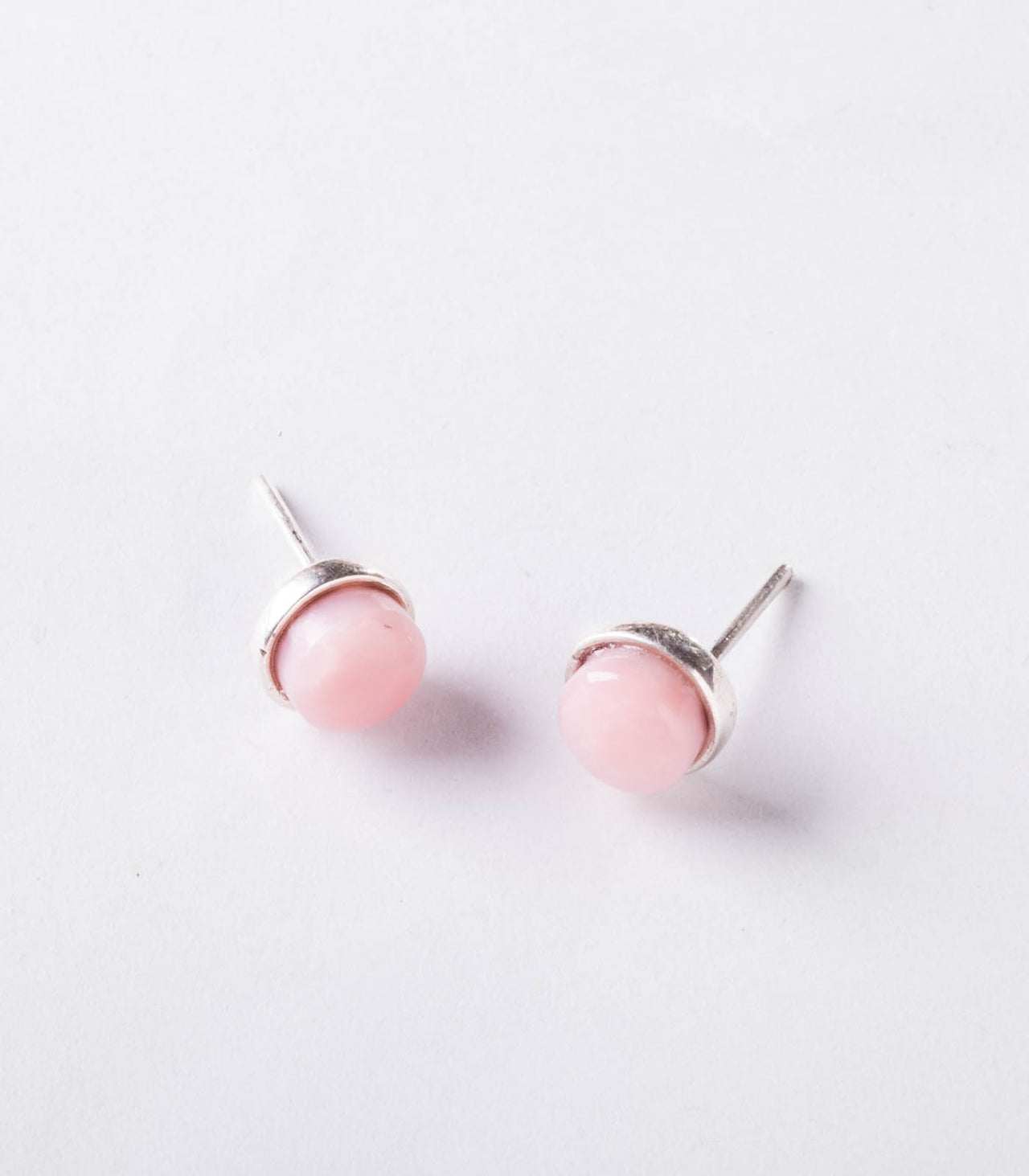 ARETES PRI EN PLATA Y ÓPALO ROSADO, JOYERÍA LAURELLA