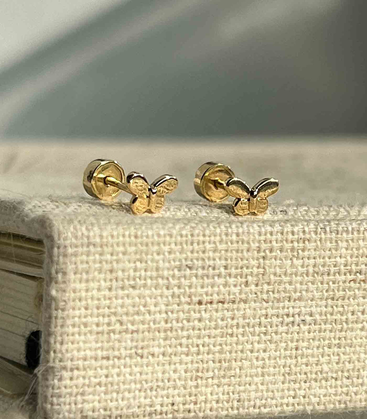 Nabi | 18k Gold Drum Stud Earrings